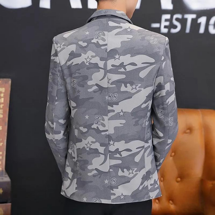 Claudiu - Stilfuld Camouflage Jakke Til Den Moderne Mand