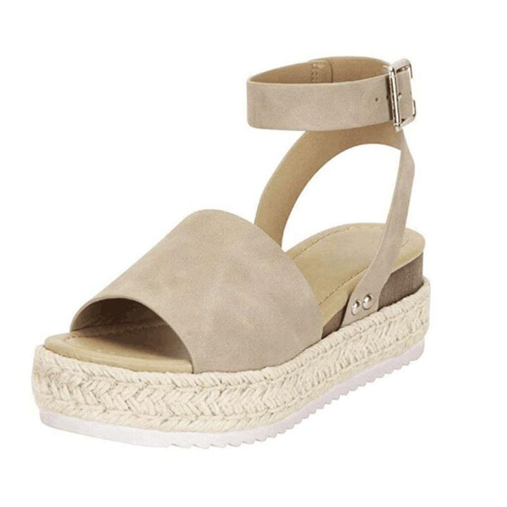 Kvinder Elegante Åbne Sommersandaler med Kilesål og Nitter