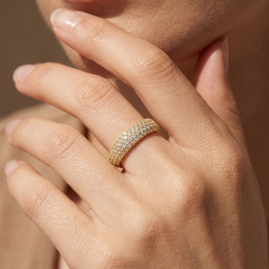 Emilie Luxe Pavé-ring