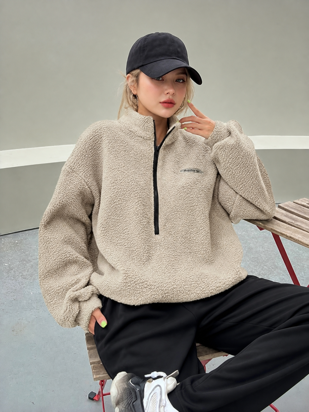 Charlotte Bellini | Teddy Fleece halv lynlås striktrøje til dame – opdateret modelbillede
