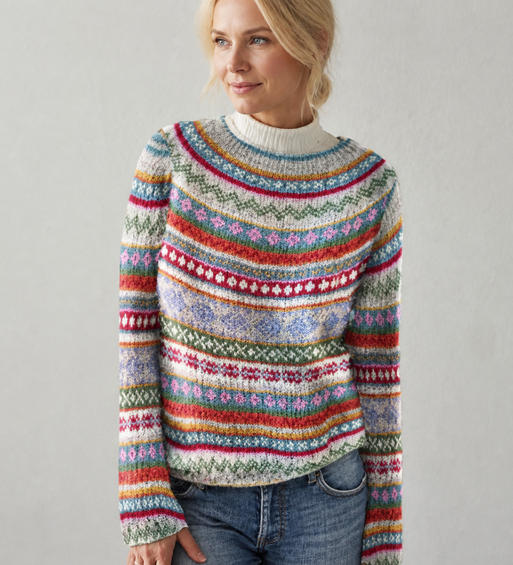 Rosalie Bellini | Rainbow Stripe striktrøje til dame – opdateret modelbillede