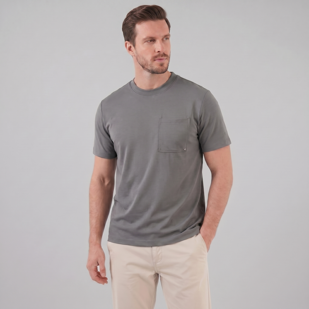 Kortærmet T-shirt med Brystlomme og Rund Hals - til Mænd