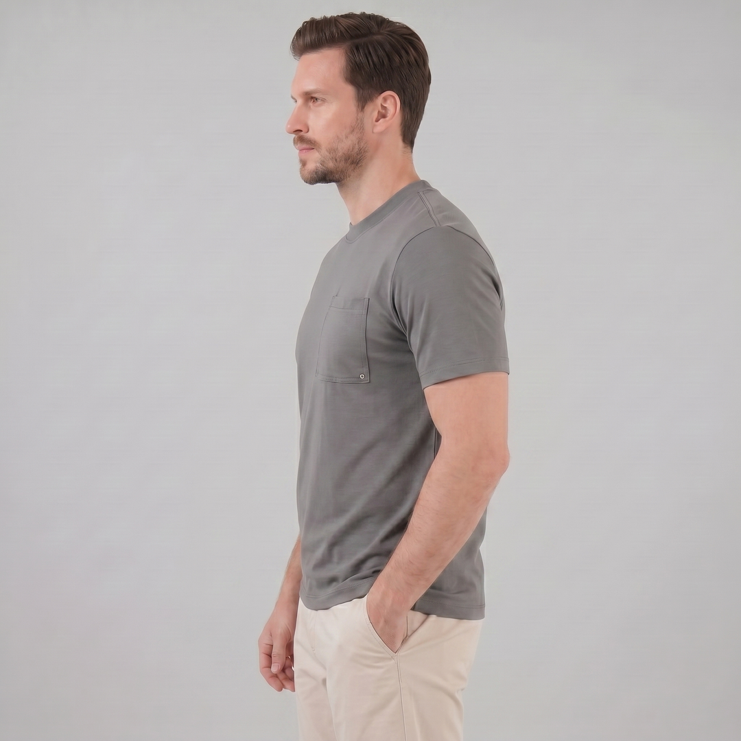 Kortærmet T-shirt med Brystlomme og Rund Hals - til Mænd