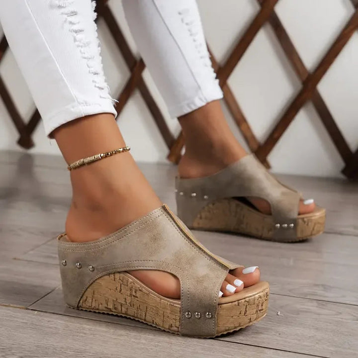 Dame Casual Slip-on Mules med Dækkende Overdel og Mønstret Sål
