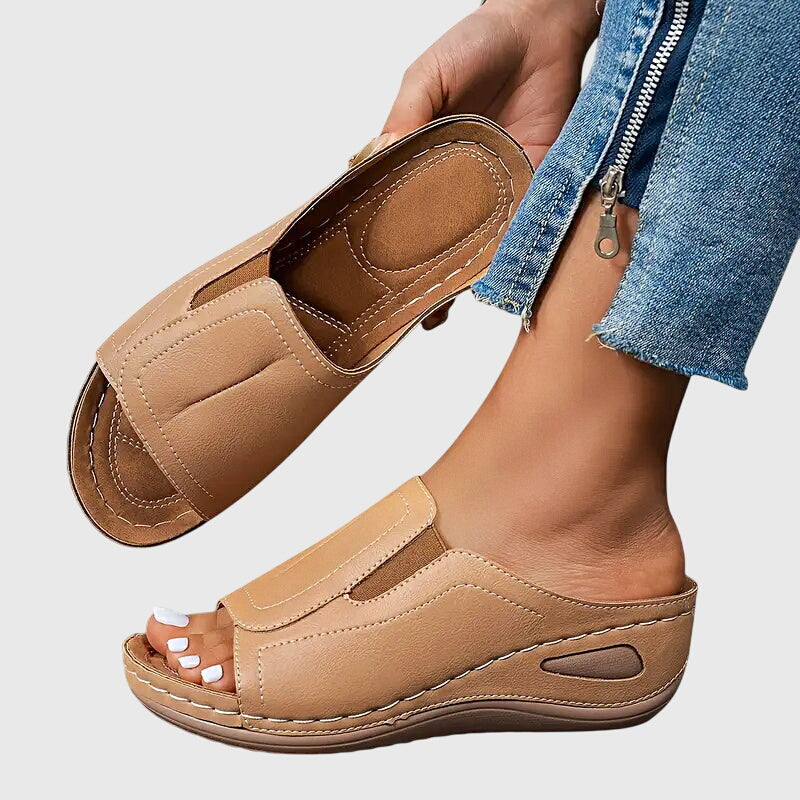Kvinder Elegante Sommersandaler med Dækkende Overdel og Åben Tå